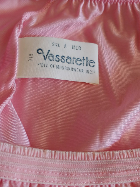 vassarette - Poshmark